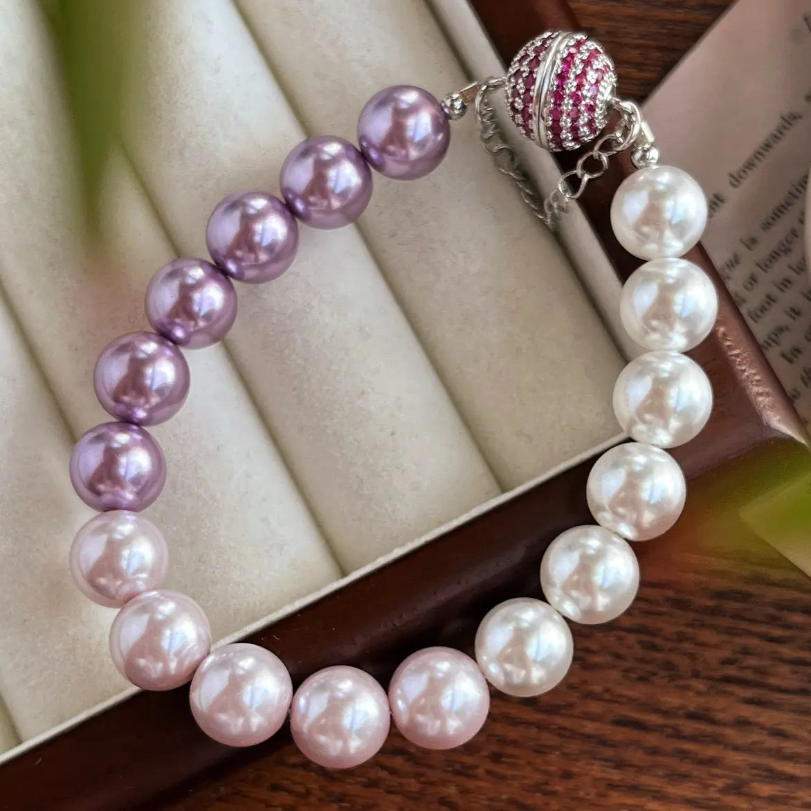 French "Ins" Gradient Purple-Pink Crystal & Pearl Necklace