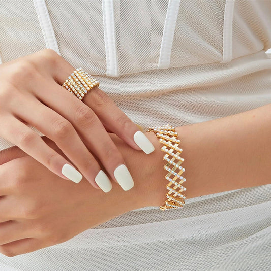 🔥【 ¡Compra 1 y llévate 1 GRATIS!】💍Anillo y Pulsera Diana